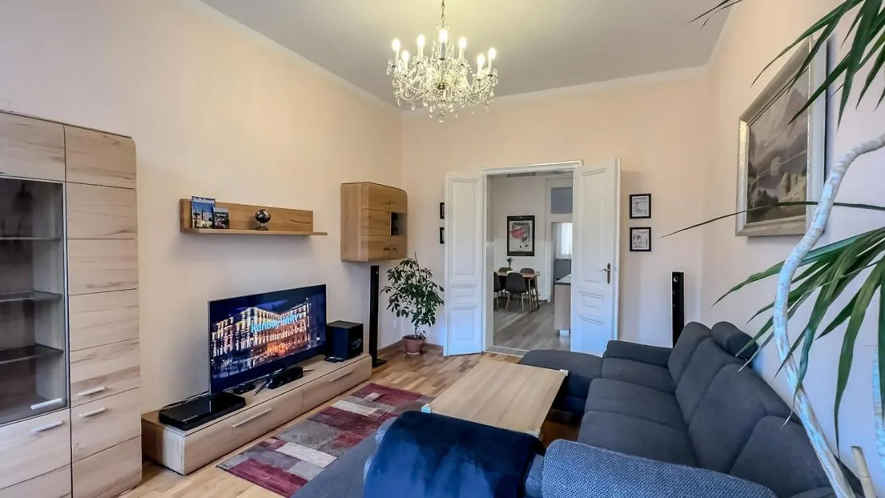 Apartment Bohemia Карловы Вары