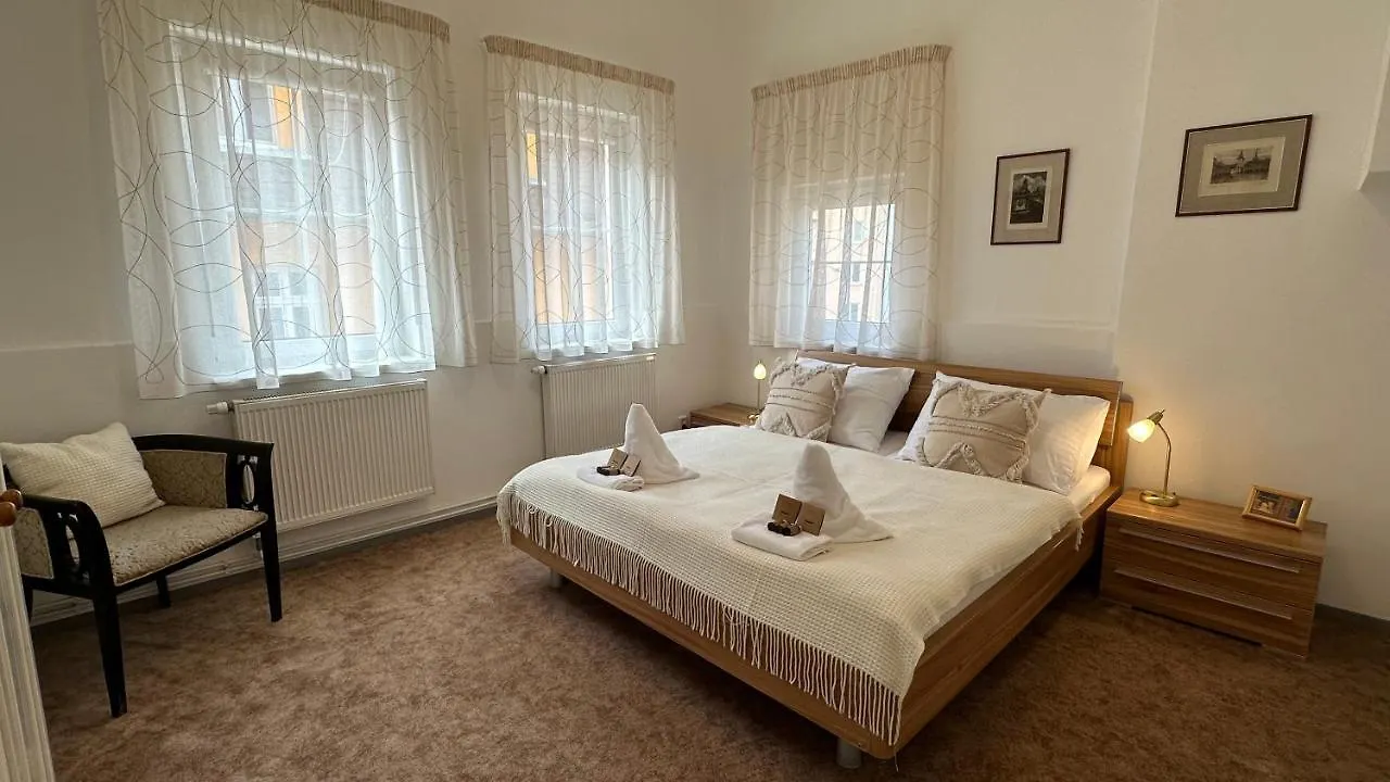 Apartment Bohemia Карловы Вары