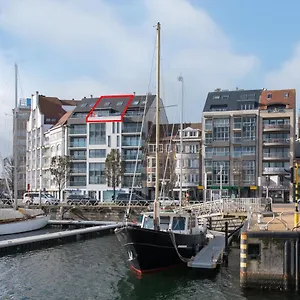 in-de-jachthaven.hotelsghent.com/